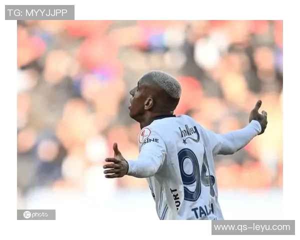 费内巴切决定清洗塔利斯卡500万年薪成负担引发关注