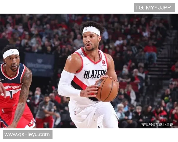 沃特福德替补表现出色12投7中贡献19分9篮板7助攻1抢断1盖帽 沃特福德替补表现出色12投7中贡献19分9篮板7助攻1抢断1盖帽