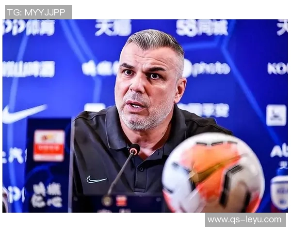 国安代理主教练拉米罗昨晚离京引发转正猜测球迷热议 国安代理主教练拉米罗昨晚离京引发转正猜测球迷热议