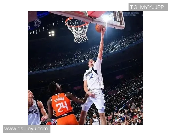 独行侠三分联盟垫底却在快船面前如虎添翼克莱四记助力逆转之战